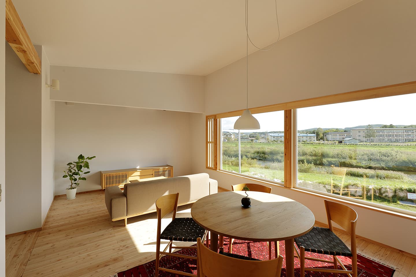 HOUSE&HOUSE〈足寄〉